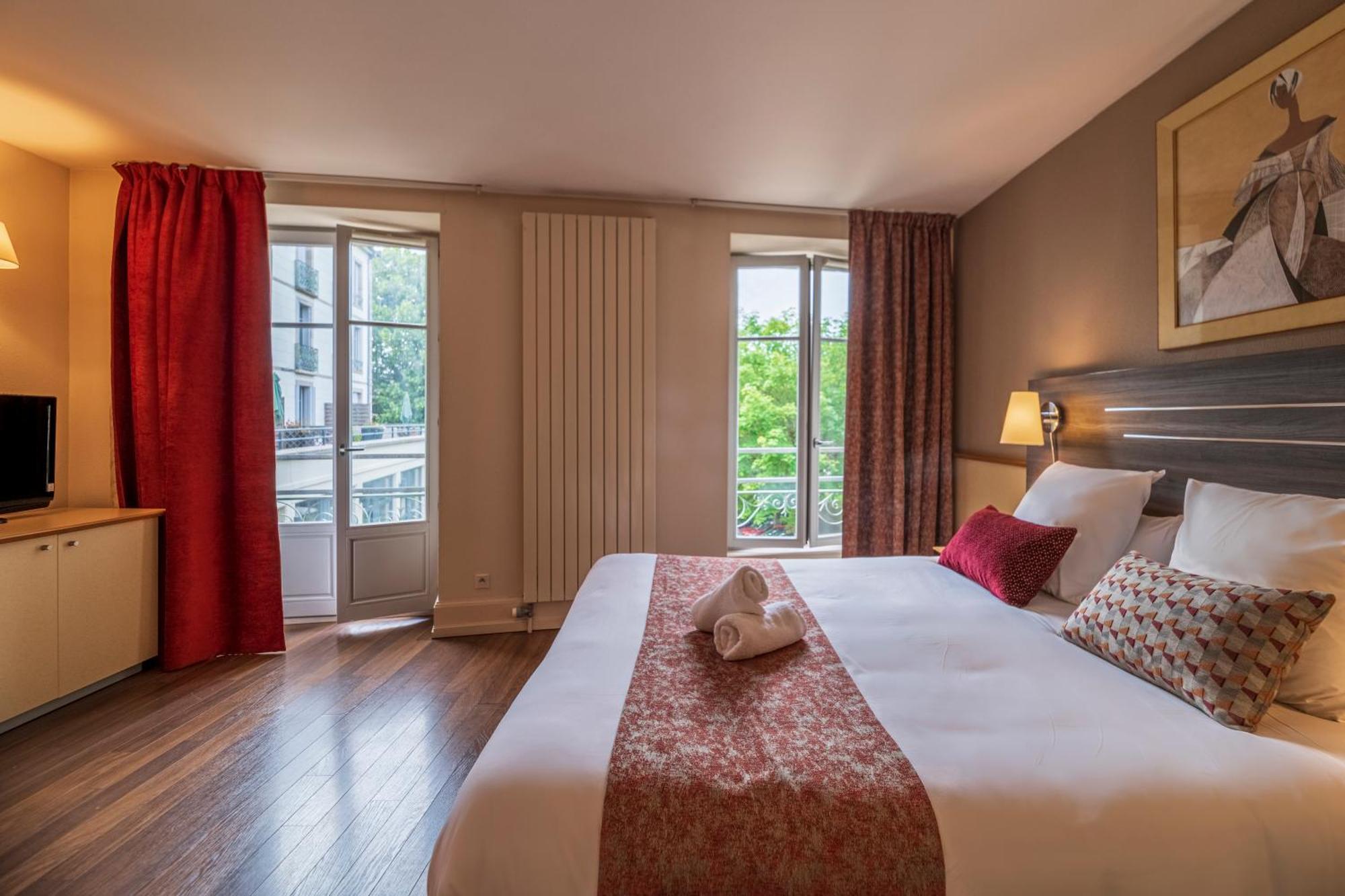 Hotel Cerise - Les Sources Luxeuil-Les-Bains Exterior foto